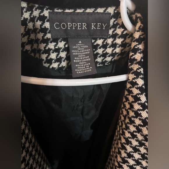 Copper Key houndstooth coat - Picture 2 of 5
